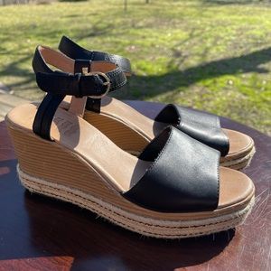 Sperry Top-Sider Fairwater Wedges Women’s size 9 (40.5)